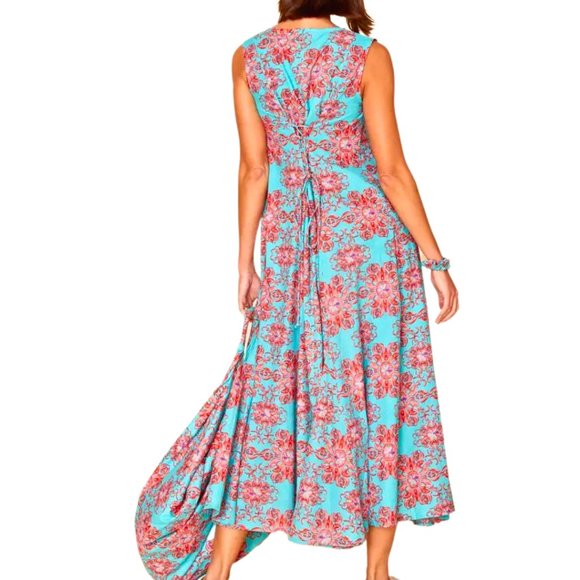 Women’s NWT Printed Maxi Dress with Adjustable Corset Back. - Picture 9 of 9